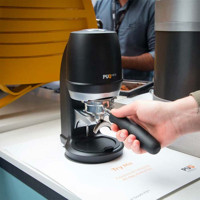 オートタンパー「PUQPRESS Q2」新発売！！ 新着情報 業務用コーヒー用品・機器のラッキーコーヒーマシン